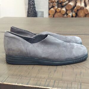 Arche Grey Suede Slip-on Shoes Sz 39